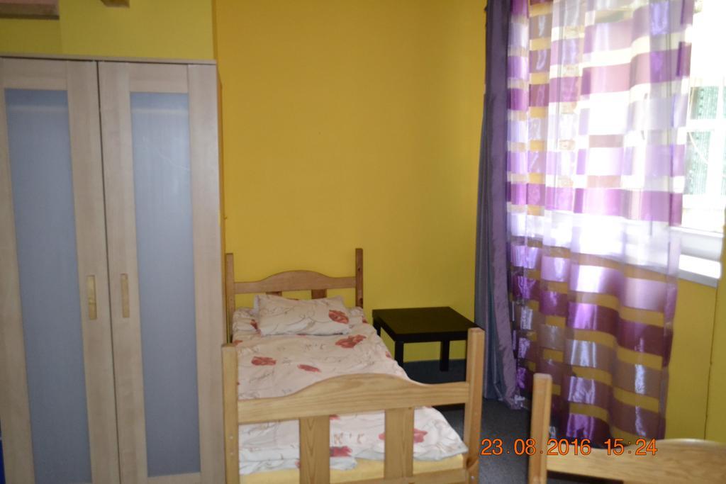 Honey Hostel Krakow Bagian luar foto